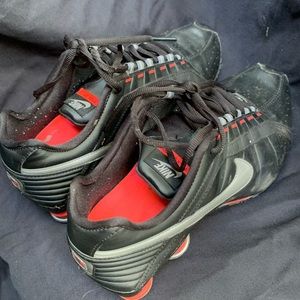 Nike Shoes - Nike Shox - women’s Nike Shoes - Nike Shox - women’s